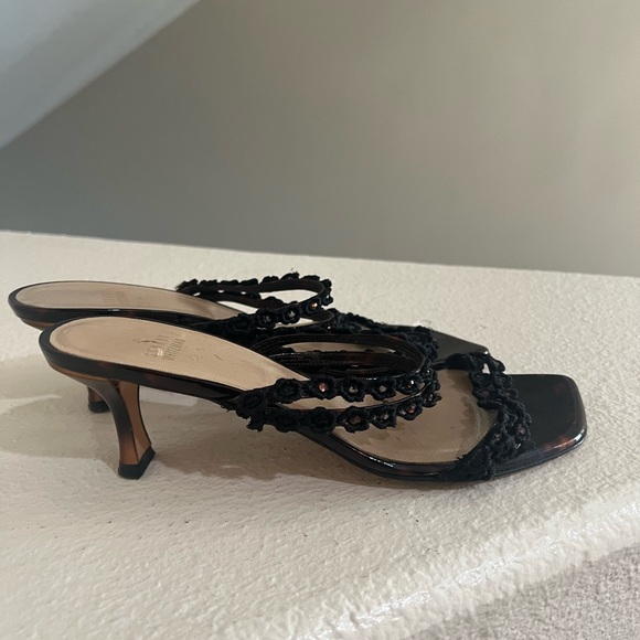 Stuart Weitzman Kitten Heel Sandals Open Toe‎ Beaded Black Brown 6.5 - Picture 4 of 9